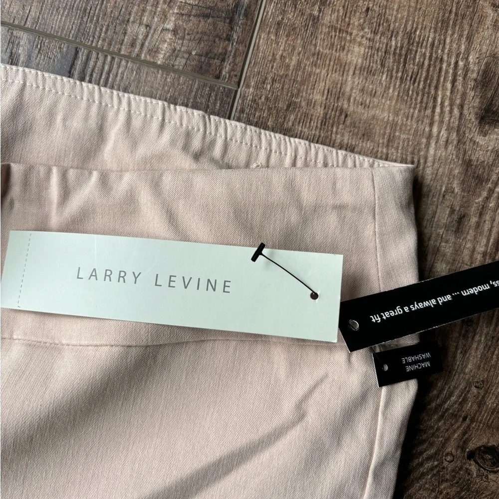 NEW Larry Levine Slim Ankle Length Pull On Slacks Women's Size Large - Picture 2 of 12